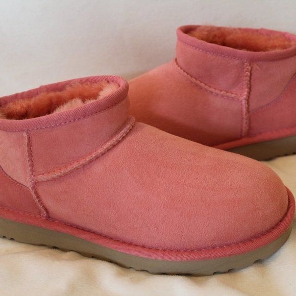 NIB UGG‎ ULTRAMINI SUEDE SHEARLING BOOTS PINK - Picture 3 of 8